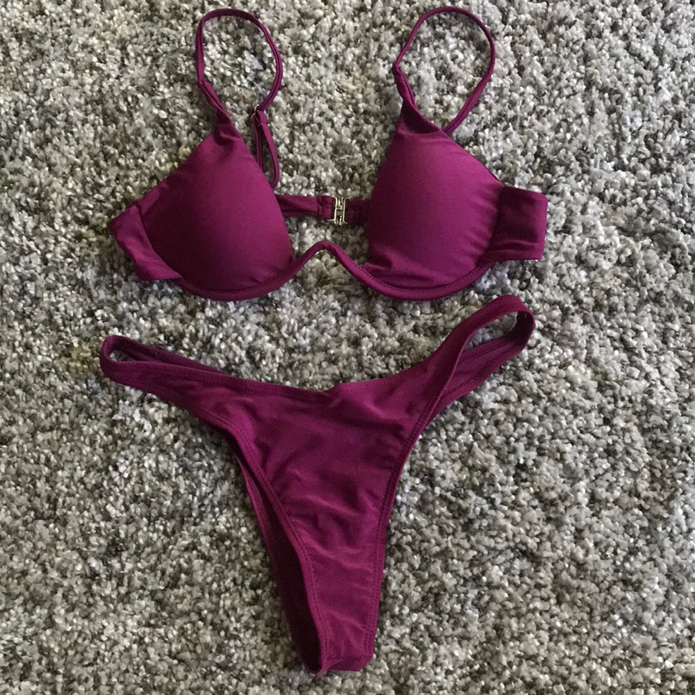 Salt & Lace Salty Malibu Bikini NEW
